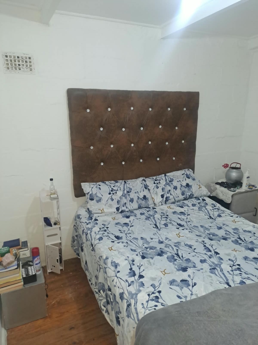 2 Bedroom Property for Sale in Algoa Park Eastern Cape
